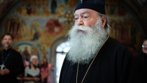 Митрополит Ловчанский Гавриил (Болгарская Православная Церковь): Митрополит Онуфрий идет путем князя Владимира, просвещая и неся благодать великому украинскому народу