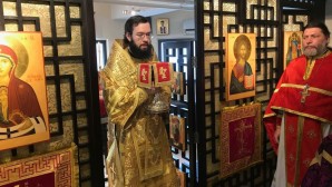 Le métropolite Antoine de Chersonèse et d’Europe occidentale a célébré la Liturgie à la paroisse Saint-Pierre-Saint-Paul de Hong Kong
