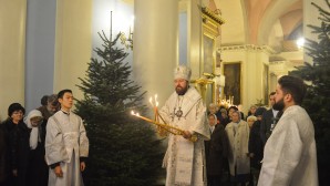 В навечерие Рождества Христова митрополит Иларион совершил богослужение в храме иконы Пресвятой Богородицы «Всех скорбящих Радость» на Ордынке
