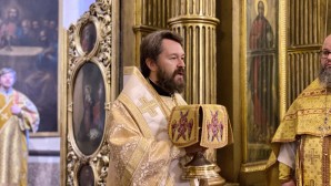 Митрополит Иларион: Молитва – это ответ христианина на все, что происходит вокруг