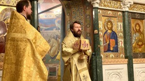 Митрополит Иларион: Господь призывает нас проецировать Его слова на нашу жизнь