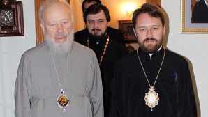 Μητροπολίτης Βολοκολάμσκ Ιλαρίωνας επισκέφθηκε Μητροπολίτη Κιέβου και πάσης Ουκρανίας Βλαδίμηρο