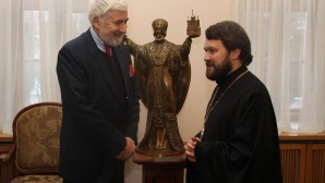 Le métropolite Hilarion de Volokolamsk a rencontré l’ambassadeur de France en Russie