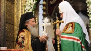 Les Primats des Églises orthodoxes de Jérusalem et de Russie ont célébré la Divine liturgie à la cathédrale de la Dormition du kremlin en la fête des saints Cyrille et Méthode