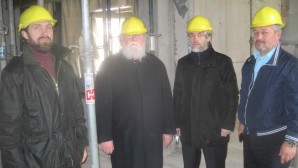 Архиепископ Берлинский и Германский Феофан ознакомился с ходом строительства духовно-культурного центра в Гамбурге