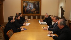 Митрополит Волоколамский Иларион встретился с канцлером Папской академии наук и главой организации «Walk Free»