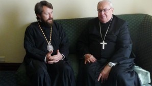 Il metropolita Hilarion incontra il cardinal Sandri