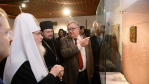 Святейший Патриарх Кирилл посетил выставку «Россия и Сербия. История духовных связей» в Белграде
