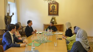 Metropolitan Hilarion meets with a delegation of Urbi et Orbi Catholic foundation