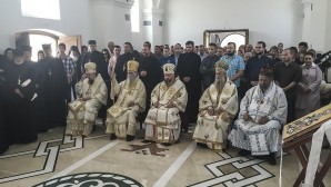 Liturgia nel villaggio natale del Patriarca serbo Pavle