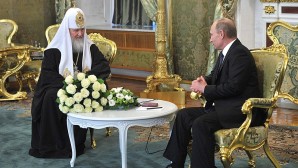 Поздравление Президента России В.В. Путина Святейшему Патриарху Кириллу с 70-летием со дня рождения