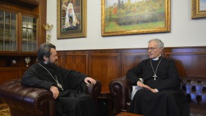 Metropolitan Hilarion meets with temporary rector of the Anglican parish in Moscow