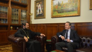 Митрополит Волоколамский Иларион встретился с Чрезвычайным и Полномочным послом Греции в России