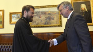 Митрополит Иларион встретился с новоназначенным послом Испании в России