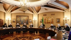 Sa Sainteté le patriarche Cyrille a présidé une réunion ordinaire du Haut Conseil ecclésiastique