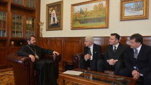 Il metropolita Hilarion ha incontrato rappresentanti dell’Associazione Assisi Pax International