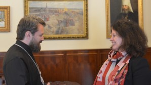 Συνάντηση του Μητροπολίτη Βολοκολάμσκ Ιλαρίωνα με την Πρέσβειρα της Γαλλίας στη Ρωσία