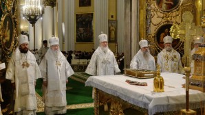 Patriarch Kirill celebrated Divine Liturgy at St. Alexander Nevsky Laura on 40th anniversary of demise of Metropolitan Nikodim (Rotov)
