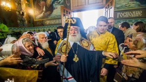 Блаженнейший Патриарх Александрийский и всей Африки Феодор: Церковь не поклоняется политикам