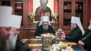 Украинская Православная Церковь будет считать недействительными любые решения «объединительного собора» в Киеве