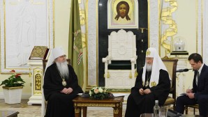 Primate of Russian Orthodox Church holds brotherly meeting with His Beatitude Metropolitan Tikhon of All America and Canada