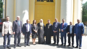 DECR chairman meets with delegation of Palestinian Supreme Presidential Committee for Churches’ Affairs