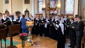 La chorale de la cathédrale de la Théophanie de Moscou en Slovaquie et en Tchéquie