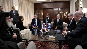 Патриарх Иерусалимский Феофил принял участие во встрече В.В. Путина с матерью Наамы Иссахар